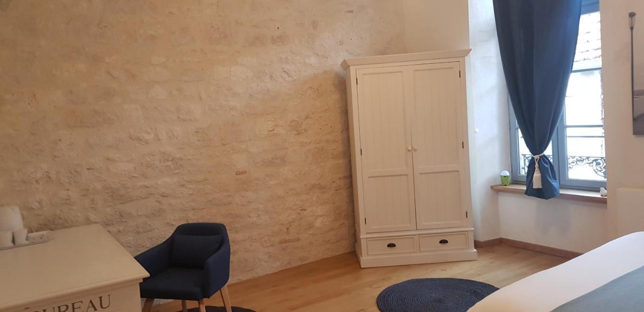 Bed and Breakfast La Cour Saint Louis Кастельно-Монратье Экстерьер фото