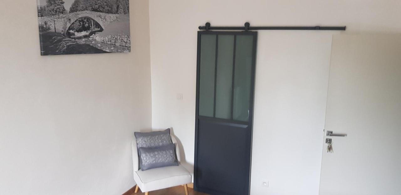Bed and Breakfast La Cour Saint Louis Кастельно-Монратье Экстерьер фото